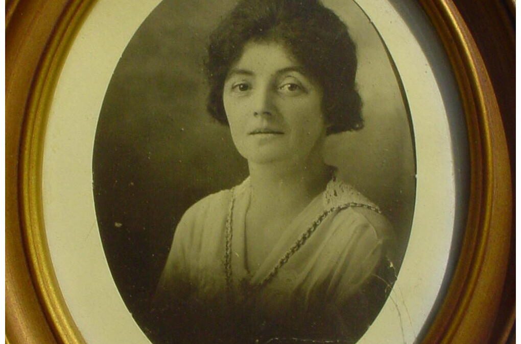 McPHAIL, Agnes Roe 1886-1937